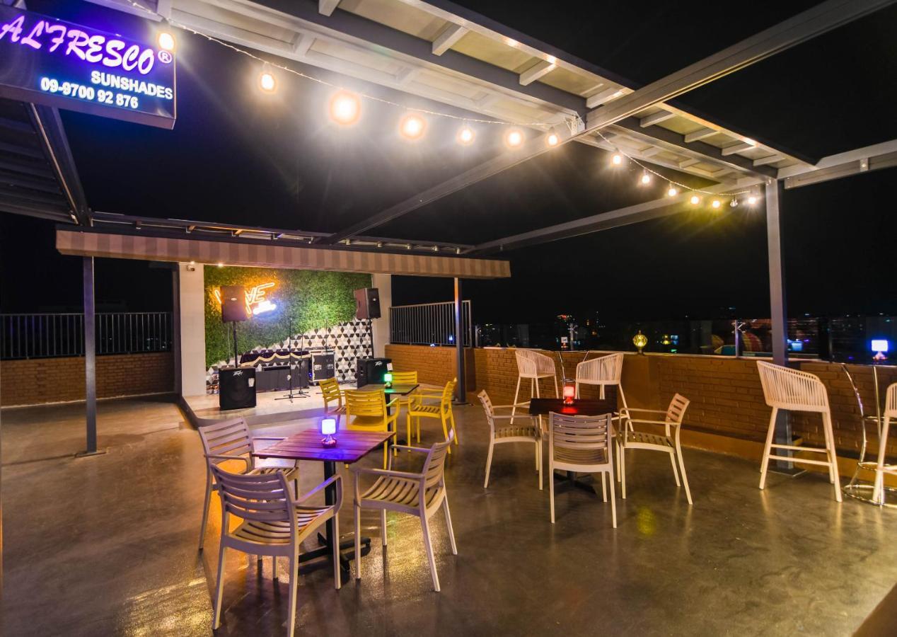 Hotel New Wave Mandalay Bagian luar foto