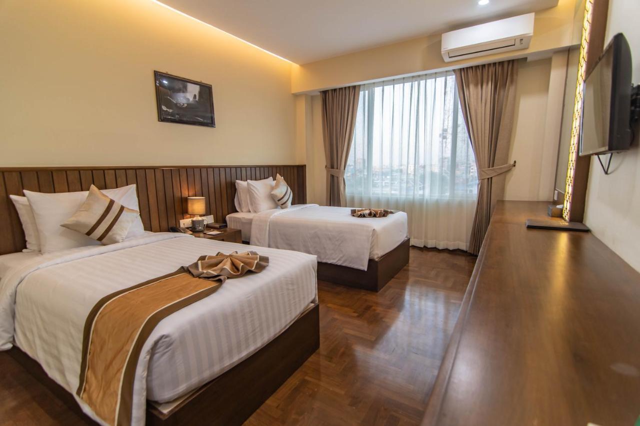 Hotel New Wave Mandalay Bagian luar foto