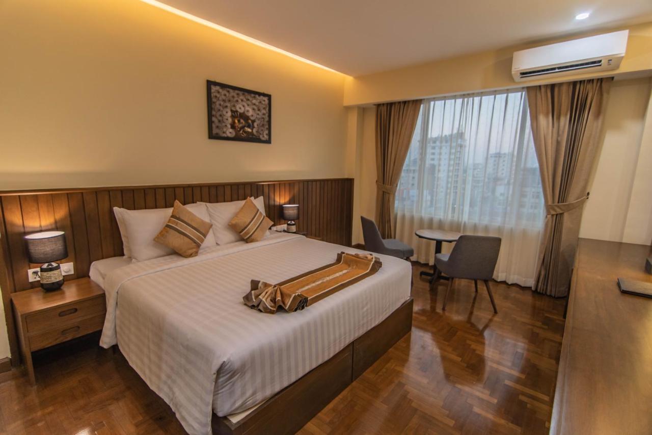 Hotel New Wave Mandalay Bagian luar foto
