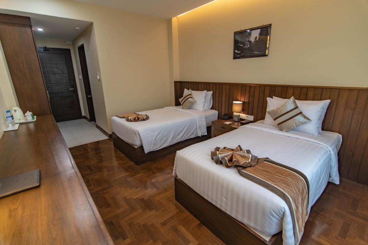 Hotel New Wave Mandalay Bagian luar foto